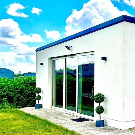 Kildare Luxury Suites Екстериор снимка