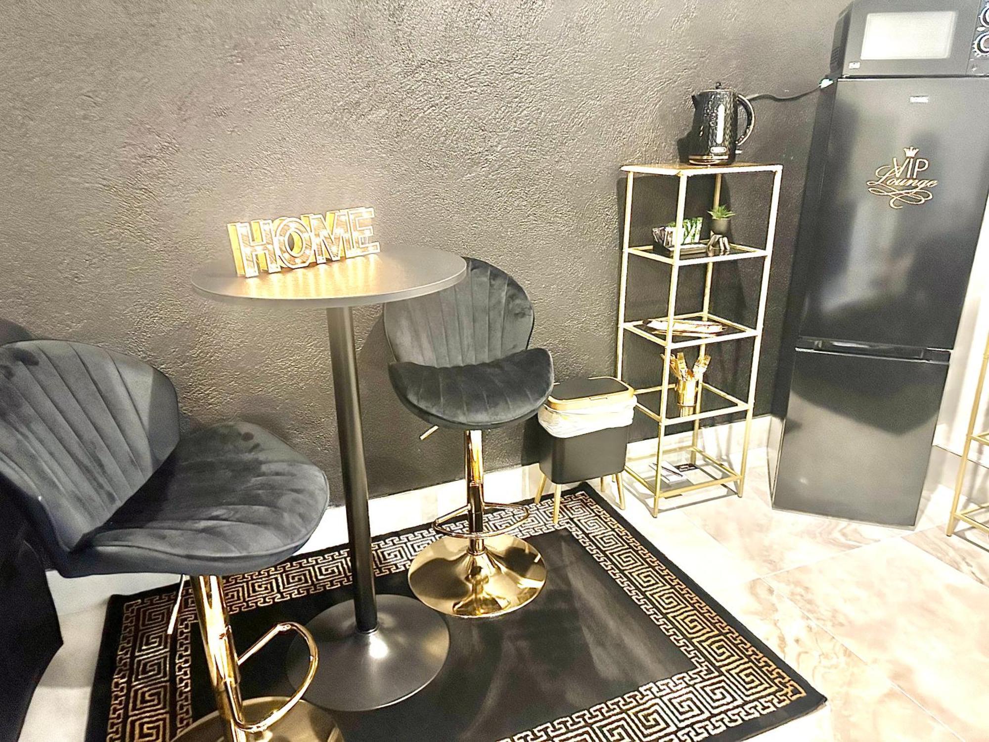 Kildare Luxury Suites Екстериор снимка